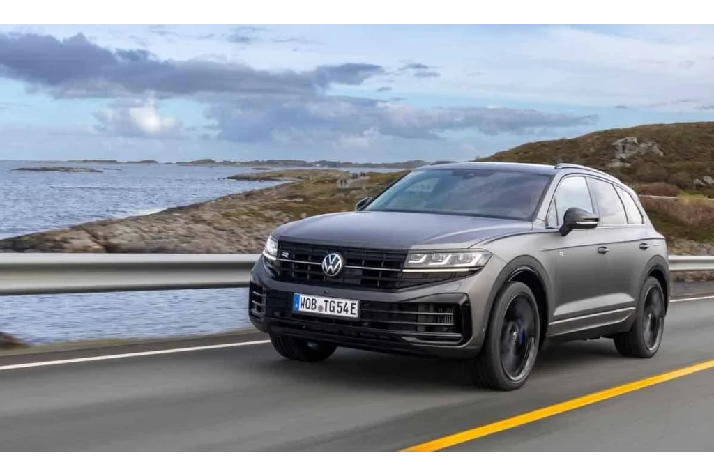 volkswagen-touareg-r-ehybrid-2025