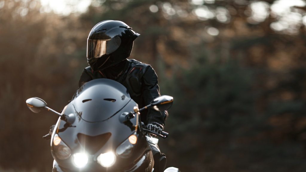 Pourquoi le roadster est-il devenu la moto préférée des passionnés ?